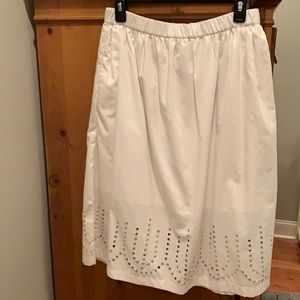 GAP WHITE SKIRT - LIKE NEW!